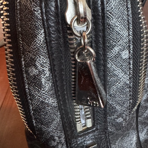 L.A.M.B. Oxford Silver Triple Zip Satchel Handbag - Picture 7 of 11